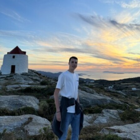 Εικόνα προφίλ του/της Κυριάκος Φαρόπουλος